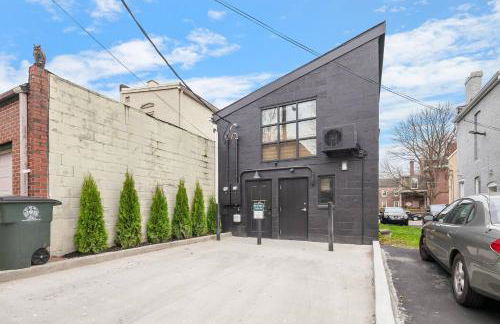 Modern Loft | Parking Included, Walk to Downtown - Foto 11