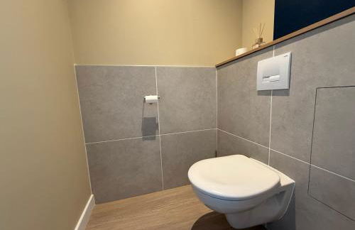 Suite du Spa 2 - Parking Privé Gratuit - Foto 13