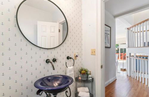 Waterfront Getaway - Dock UR Boat & Walk to Beach - Foto 8