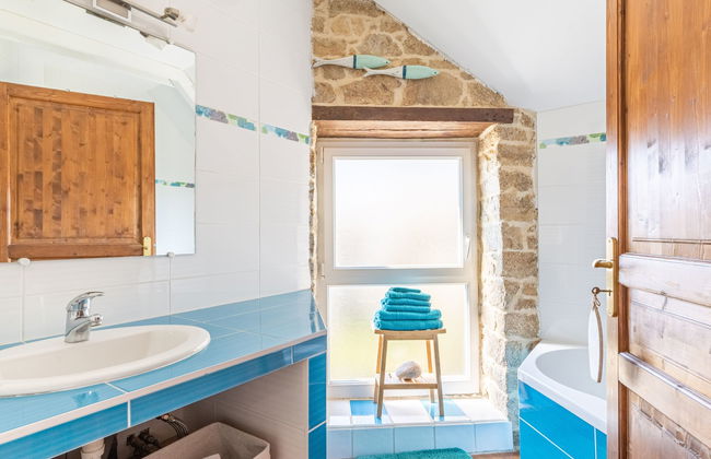 6 bedroom House in Caden with private pool and garden - Photo 28