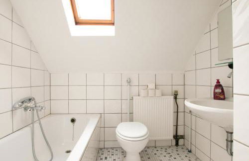 Tolstov Apartments - 1 , 2 and 3 Room Monteur Apartments - Photo 18