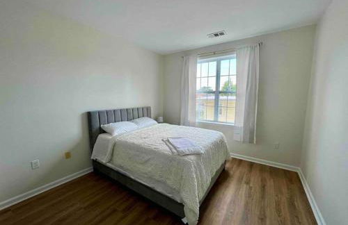 Luxury Condo Near NYC, MetLife & American Dream - Foto 12