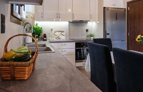 Effie's Maisonette with Detached Studio - Photo 19