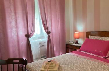 Intero Appartamento dei Pini - posto auto incluso - 4 piano senza ascensore - Foto 4