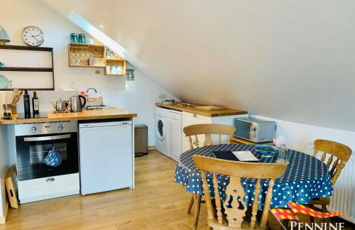The Boat House, Spacious Village Apartment - Foto 6
