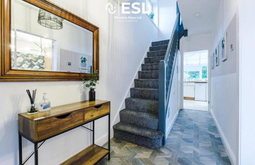 Open Plan - 3 Bedroom House - Garden and Outdoor Seating - Driveway Parking - Short Drive to City Centre - Foto 39