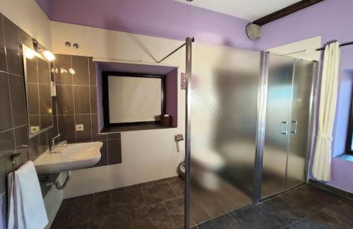 La Iglesuela - Photo 36