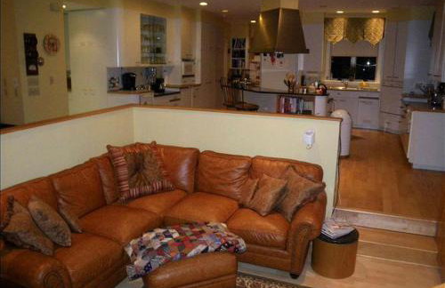 Spectacular Gothic-Style Castle with Private Pool and Hot Tub near Rindge, New Hampshire - Foto 3