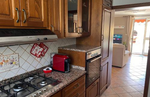 Un passo dal Mare - 50m from the Sea, with Garden, AC & WiFi - Foto 28