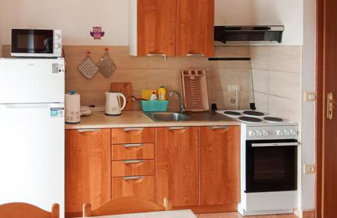 One-Bedroom Apartment In Vodnjan - Photo 3