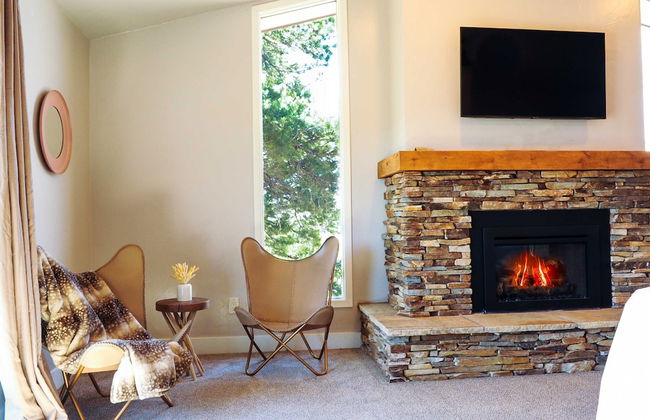 Royal Gorge Cabins - Photo 10