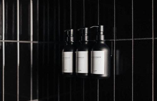 Luxe Victorian Retreat • Walk to Downtown - Foto 40