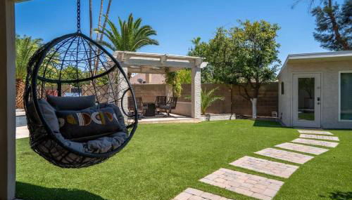 The Seaside Bohemian - Photo 2