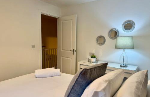 4 Bed - Parking - Fast WiFi - Desk - M6 M61 links - Pets - Foto 8