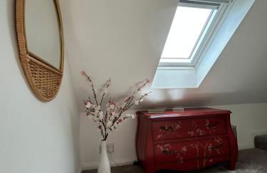 The Bolthole - Photo 39