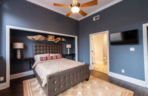 Downtown Sophistication/ Two Bedroom / Two Bath - Foto 7