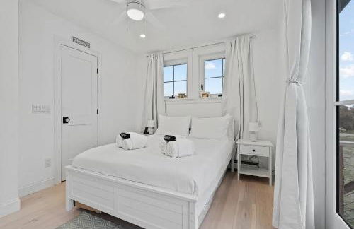 Cuttyhunk Waterfront - Private Beach & Patio - Foto 19