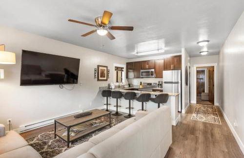 The Yellowstone Hideaway Unit A Cozy 1-Bedroom Yellowstone Hideaway, 1 Minute from Yellowstone Park! - Foto 10