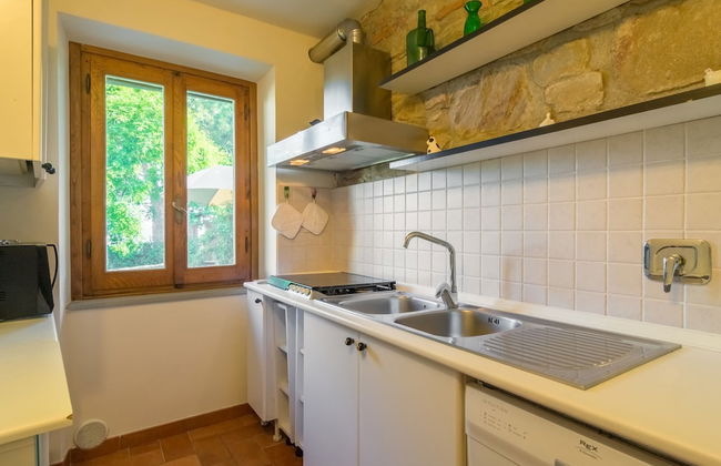 Beautiful Cottage in Dicomano With Swimming Pool - Foto 25