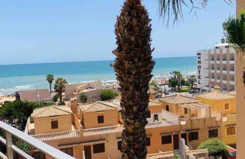 Apartamento a 50m de la playa en Guardamar - Foto 1