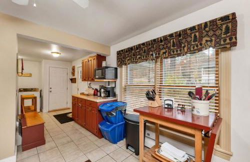 Home Away From Home in Down Town Meredith - Foto 19