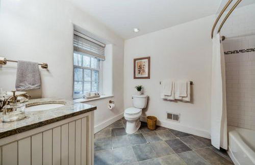 The Stone House on Main Street - Foto 16