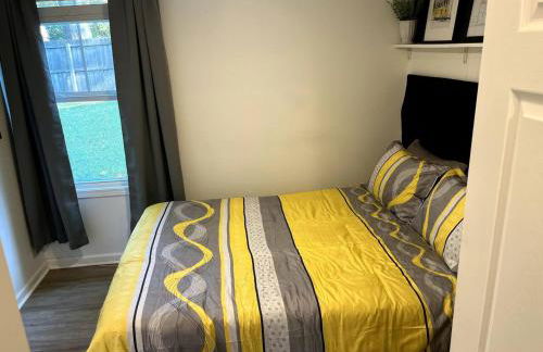 Yellow Door Retreat Minutes to Dwntwn - Foto 21