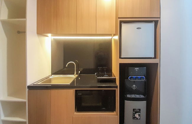 Tranquil And Modern Studio At Mataram City Apartment - Foto 7