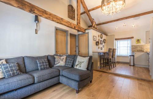 The Old Hay Loft - Photo 1