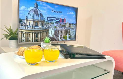 Walnut Flats-F5, Stylish 1-Bedroom - Parking, Netflix, WIFI - Close to Oxford, Bicester & Blenheim Palace - Photo 30