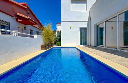 Vivalidays Greco House - Pineda de Mar - Photo 1