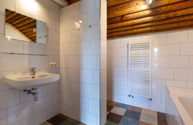 Chalet in Netherlands With Scenic Meadow Views - Photo 43