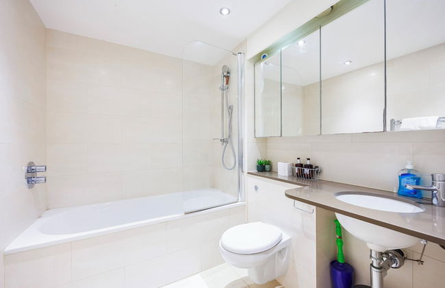 Cosy Corner Apartment Near to Excel - Photo 17