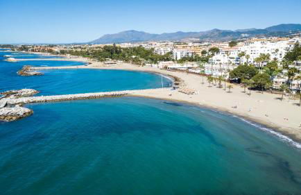 MARBELLA BANUS SUITES - Harbour Seafront Apartment - Foto 38