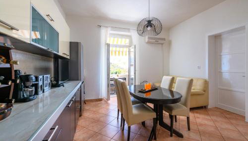 Sea apartment by beach Vine, olive oil tasting, kajaks, grill - Foto 2