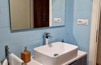 Naples Stay Inn - close to metro & all connections - Photo 37