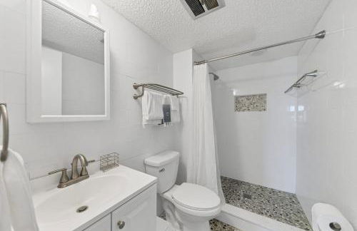 2 bed 2 bath centrally located on Siesta Key - Foto 36
