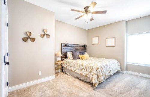 Luxury Home on Cove with Boat Slips, Waterslides, and Jump Deck - Foto 45