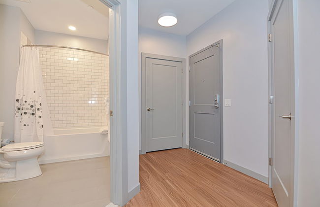 Global Luxury Suites Downtown Providence - Foto 79