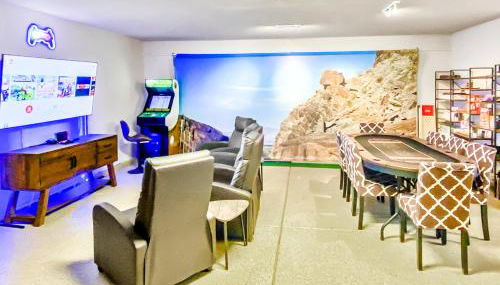 A Royal Oasis in the Desert with pool, spa and Epic Game Room! - Foto 4