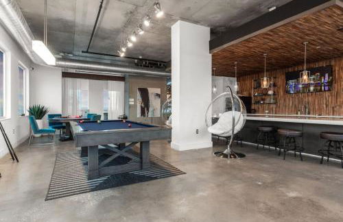 Spacious 2BR Retreat Perfect for Tropicana Events - Foto 29