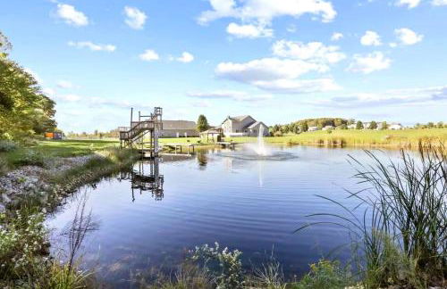 Family Home on 9 Acres! Climbing Wall and Gym - Foto 38