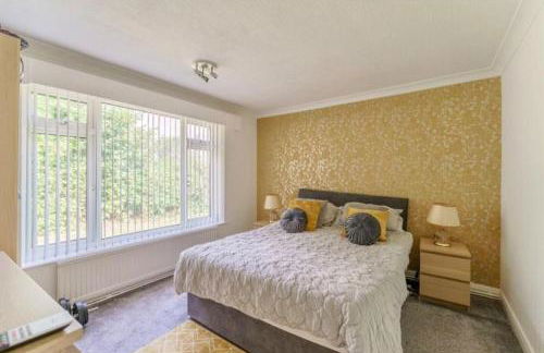 Full Modern Home - short & long stays - Foto 11