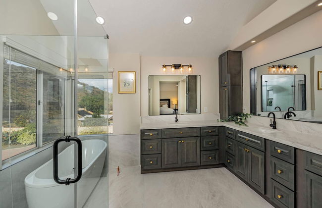 Newly Remodeled Suburban House - Foto 45