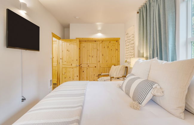 Buttercup Bay Hideaway by Avantstay Cozy Escape w Fire Pit Walk to Beach - Foto 25