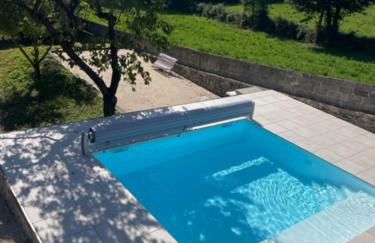 Gite authentique au coeur de Blavozy avec piscine privée, jacuzzi et terrain de pétanque - Foto 48