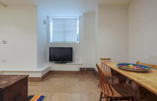 Pass the Keys Stylish Flat - 20 Mins from Central London - Foto 15