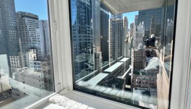 Chic Skyline 1BR Retreat - Foto 5