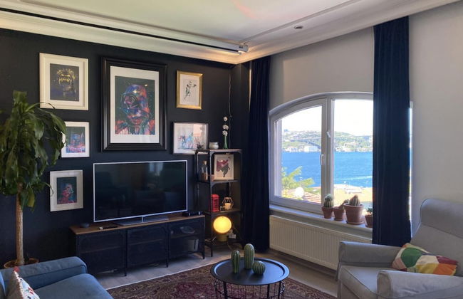 Flat With Bosphorus View and Backyard in Uskudar - Foto 1