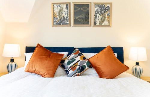 Luxury 3-Bedroom Escape, Timeless Charm, Near Monmouth Castle, Sleeps 6, Parking, Free WiFi - Foto 20